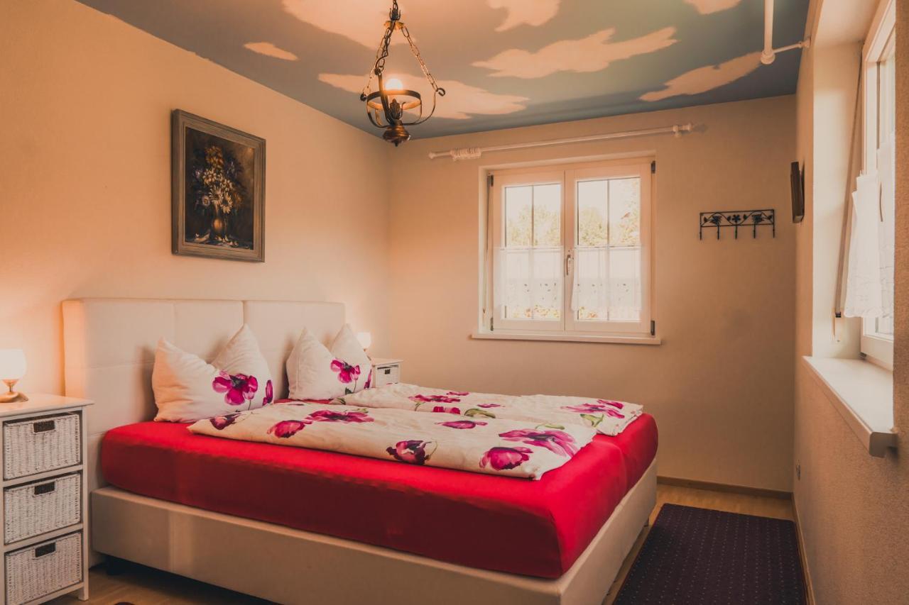Coraline -Koblach, 6-10 P, 3 Schlafzimmer, Kueche, Riesige Terrasse, Parkplatz, Wifi, Stellplatz Ski Extérieur photo